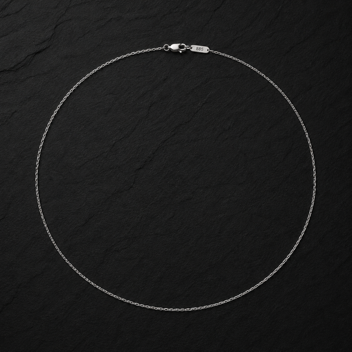 Arc Fine Box Chain Necklace